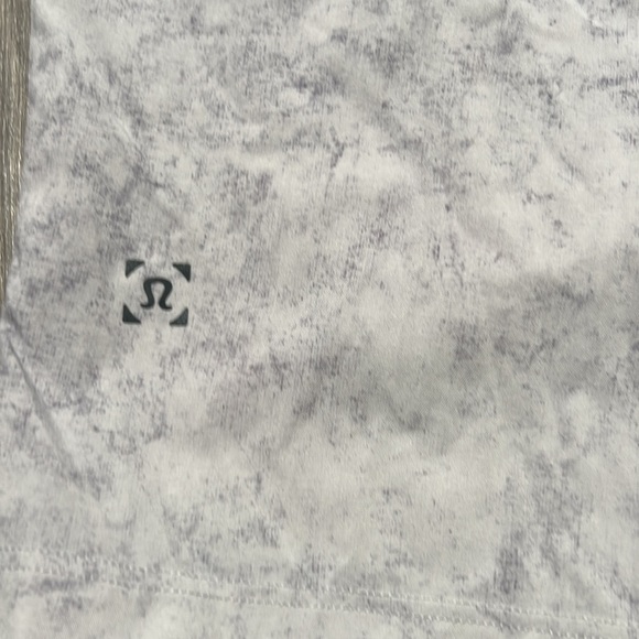 Lululemon Shorts - Picture 4 of 7